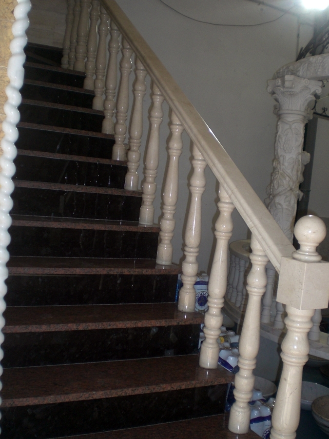 escalera de granito de importación 