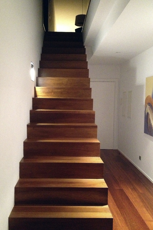 Escalera madera