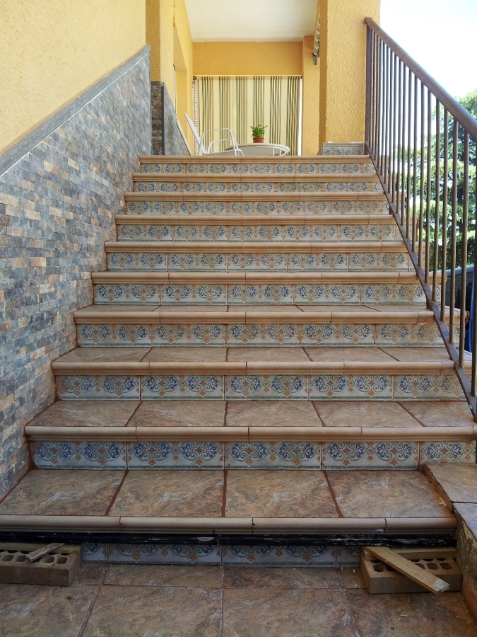 escalera patio