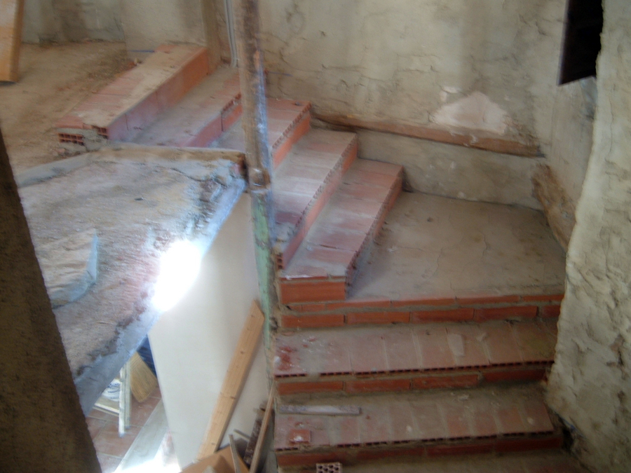 Escalera planta 1 a 2ª