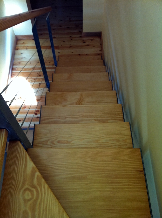 escaleras de madera