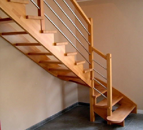 Escaleras pino
