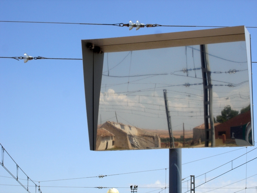 Espejo Antivandálico electrónico fabriación especial opara Renfe