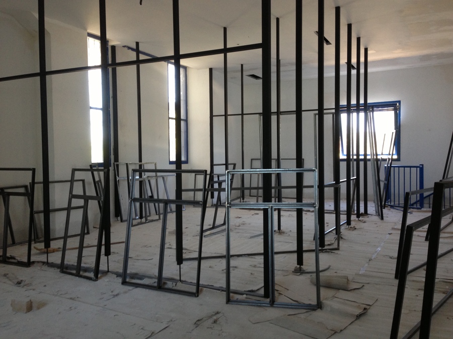 Estableciomientos comerciales  Palmanova