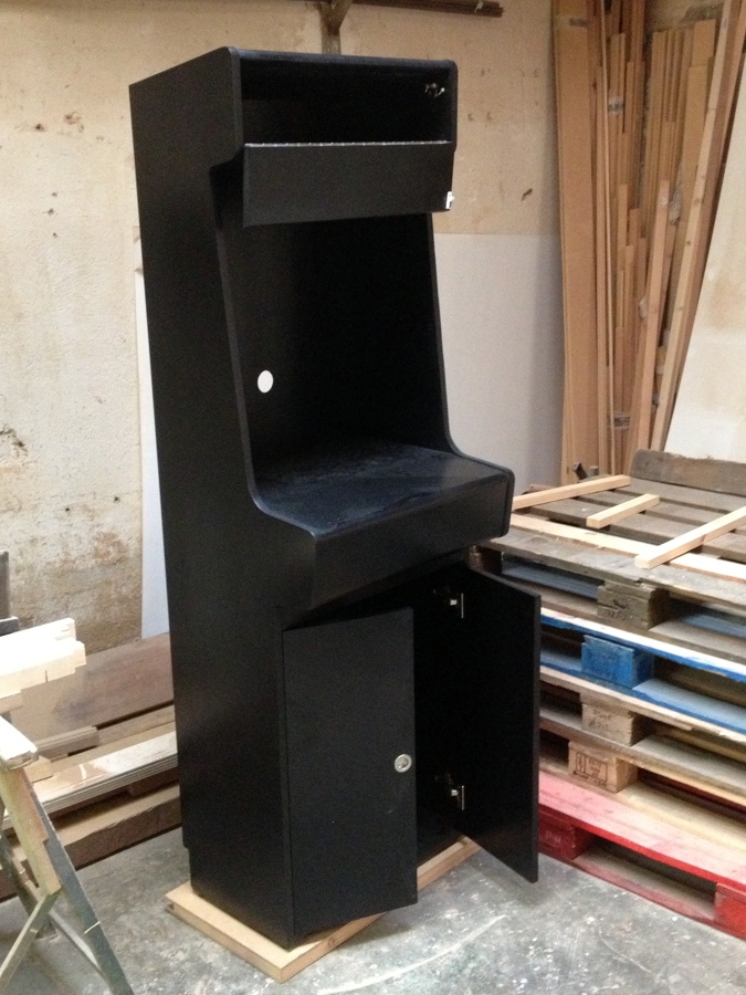 Estantería máquina recreativa