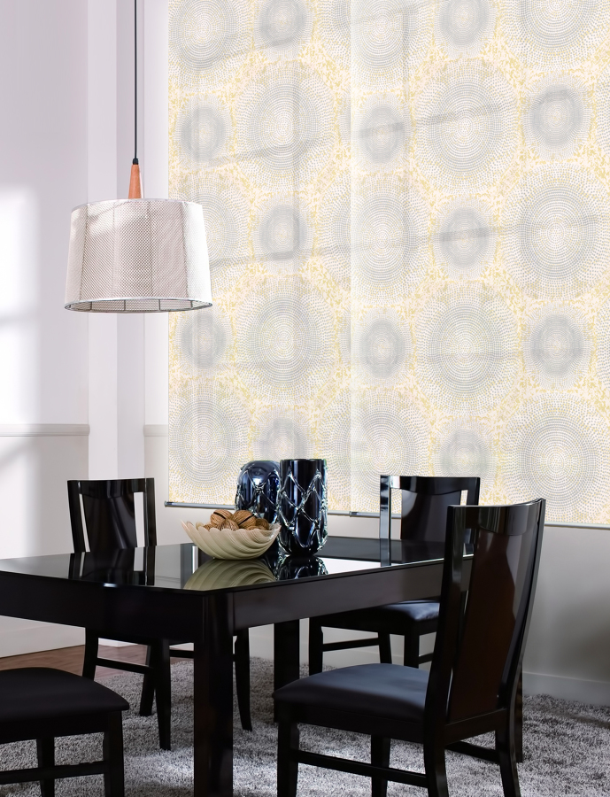 Estore enrollable estampado modelo capri