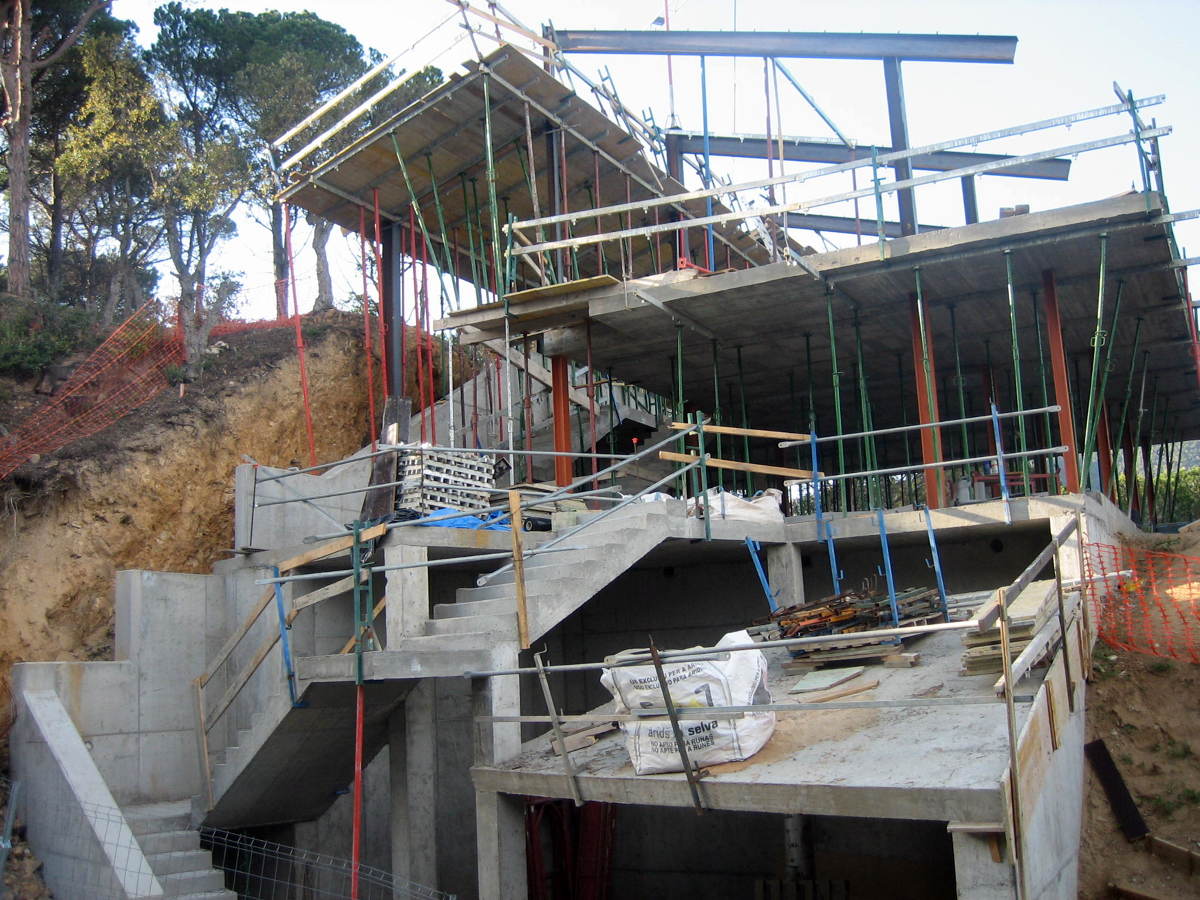 ESTRUCTURA CASA UNIFAMILIAR 