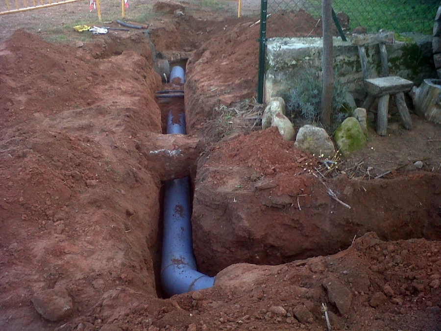 excavacion y tuberias
