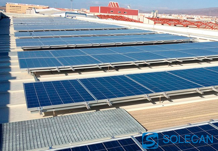 Sistema Fotovoltaico con conexión a red de 49,90 kWn