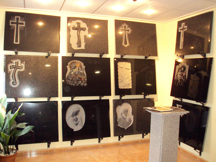 EXPOSICION DE LÁPIDAS