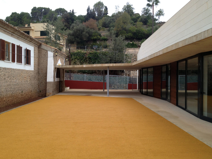 Exterior escoleta Esporles