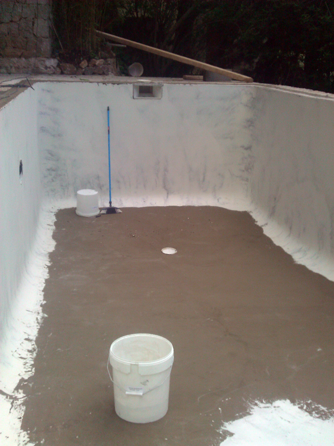 exteriores y piscina  antes  de aplicar micro cemento