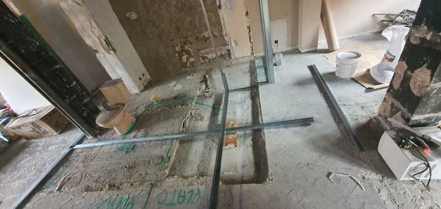 Re planteamiento de estructura de pladur para baño