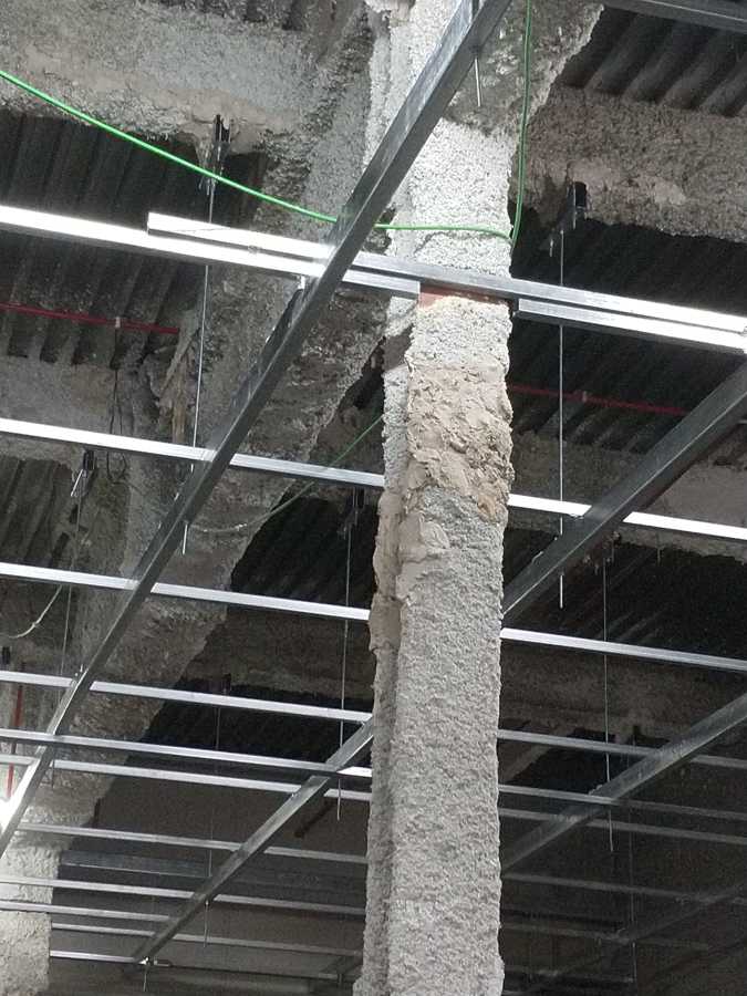 Proyectados ignífugos tienda Zara