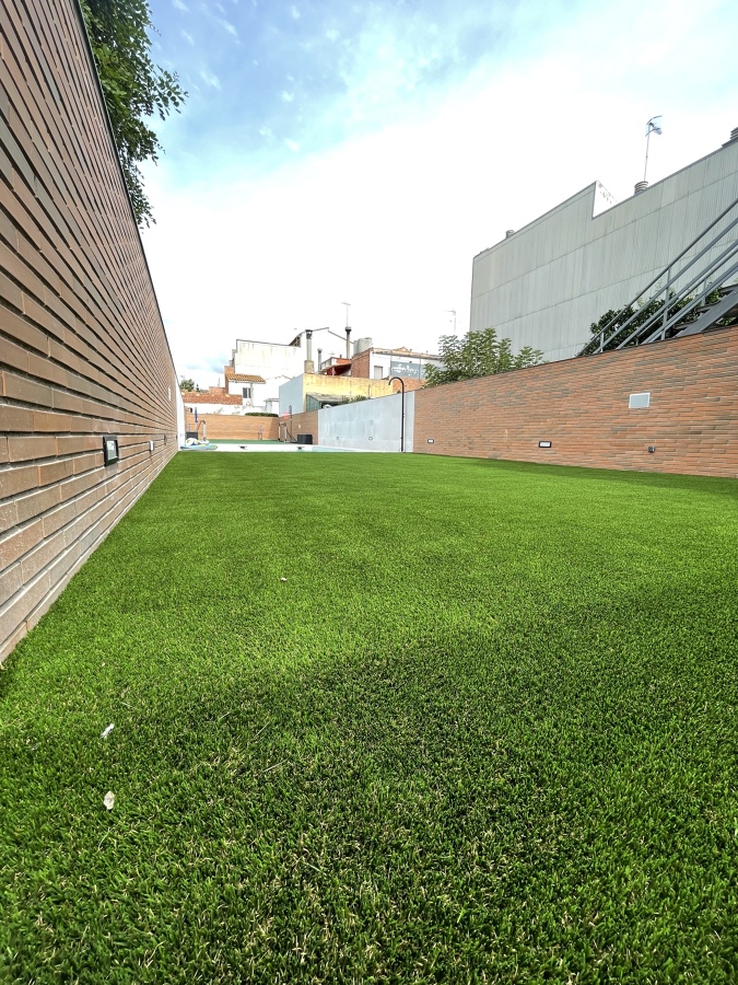 Césped artificial NATURAL GREEN