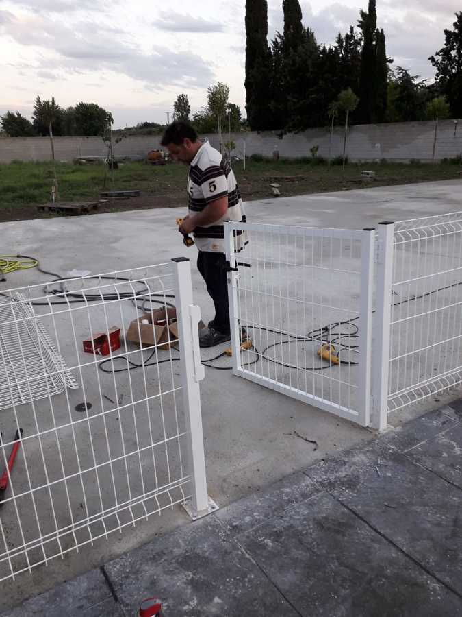 Vallado piscina con dos puertas