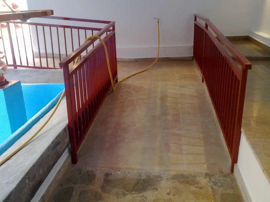 Fabricación y colocación de barandado metálico