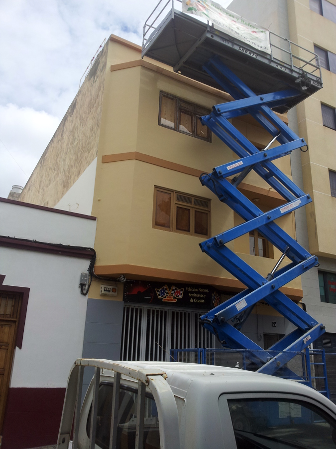 Fachada Calle Verrgara