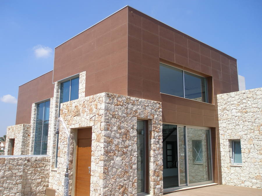 FACHADA DE PANEL FENÓLICO