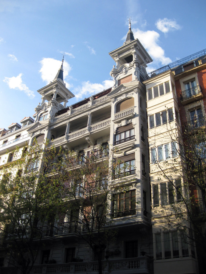 Fachada edificio Urbieta 20, San Sebastián