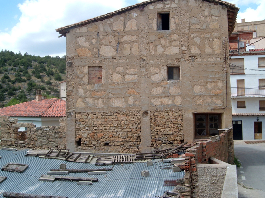 Fachada lateral antes de comenzar