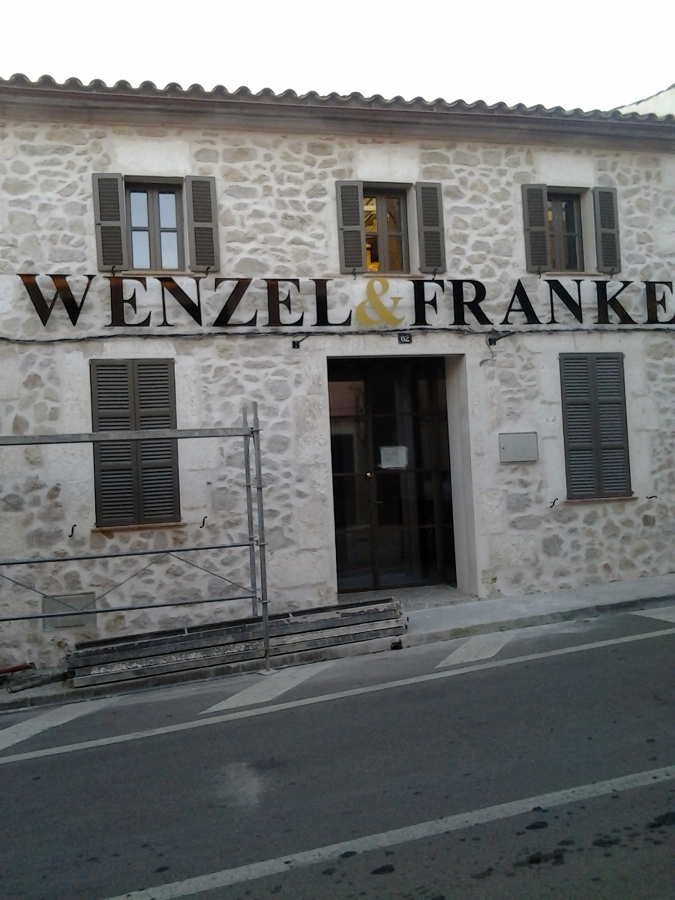 fachada mossen terminada, sant llorenç