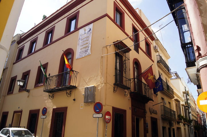 Fachada Pension Redes