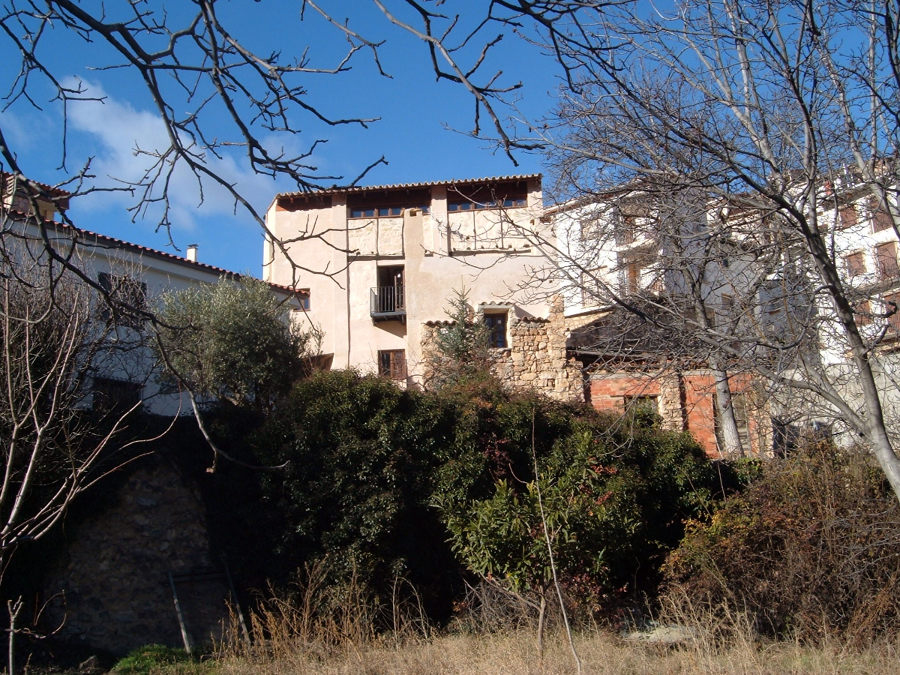 fachada posteror terminada