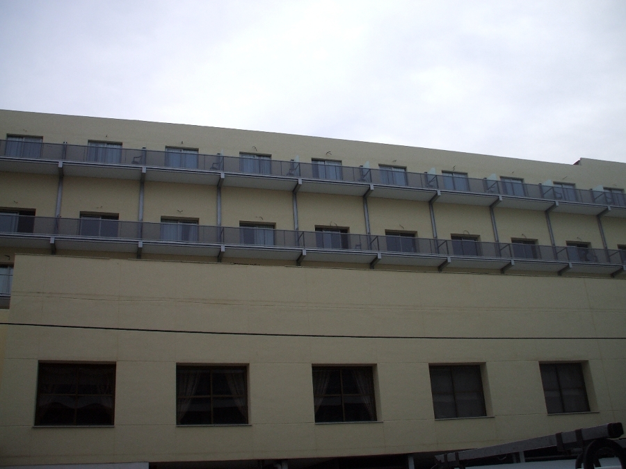 FACHADA TRASERA HOTEL BAIREN EN GANDIA