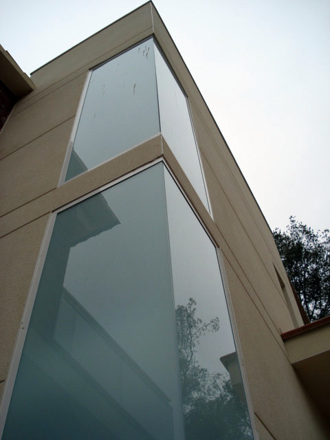 Fachada vivienda unifamiliar