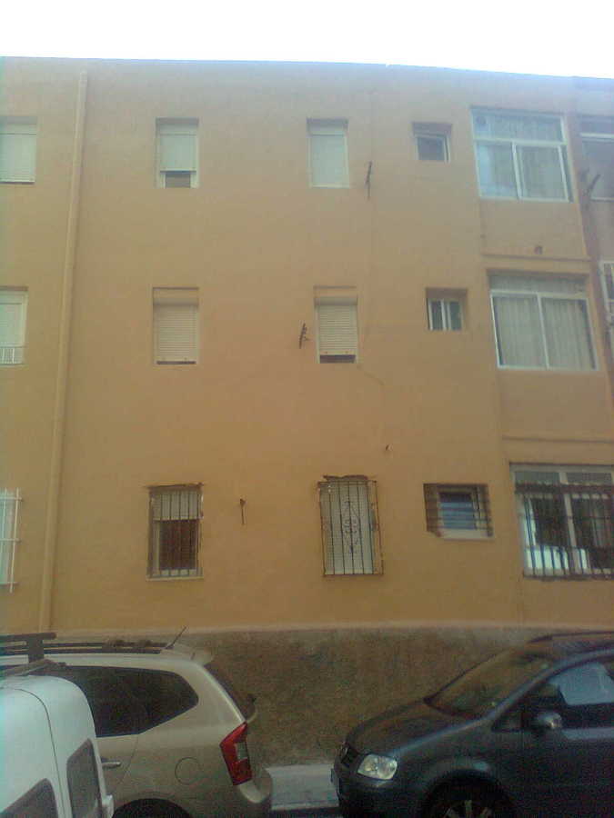 fachada cominidad de vecinos del zapillo