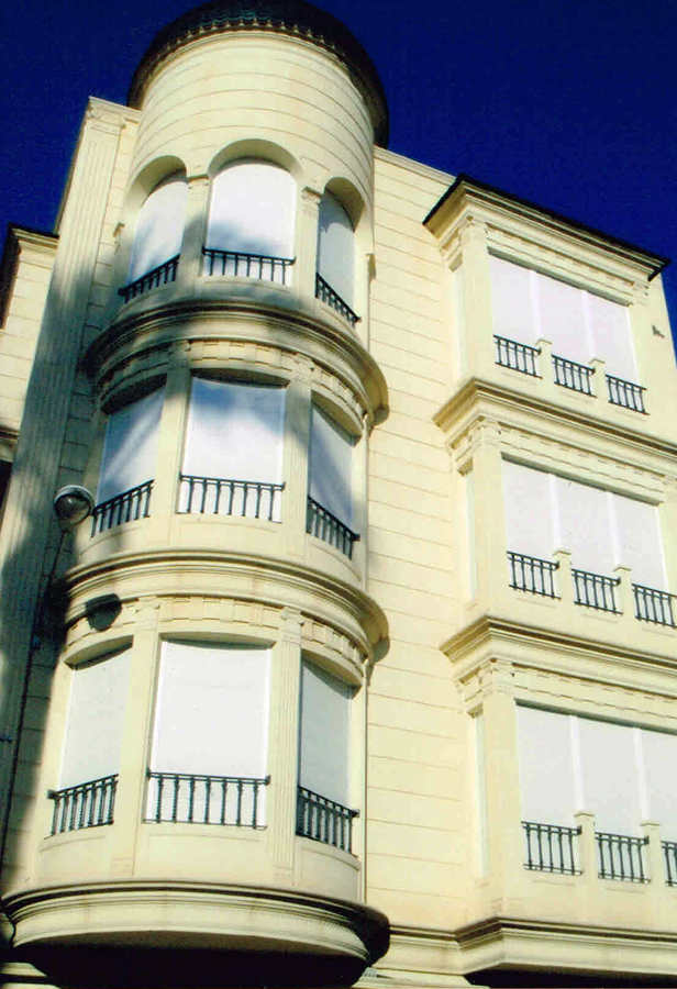 Callosa de Segura. Avda. Manolita Amo Nadal