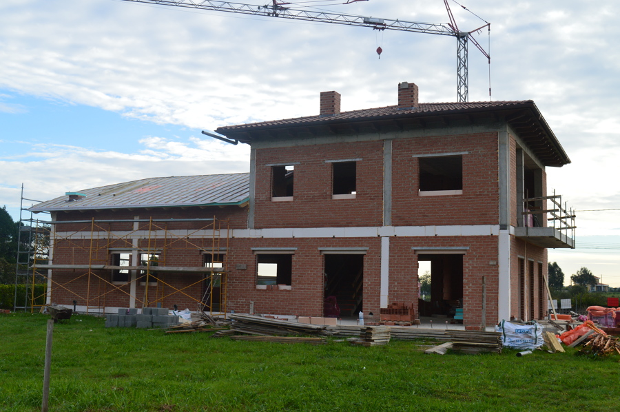 FACHADA VIVIENDA UNIFAMILIAR