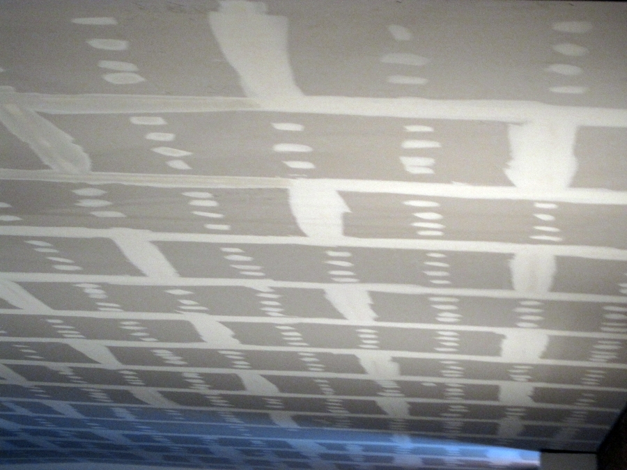 Falso techo continuo de yeso laminado