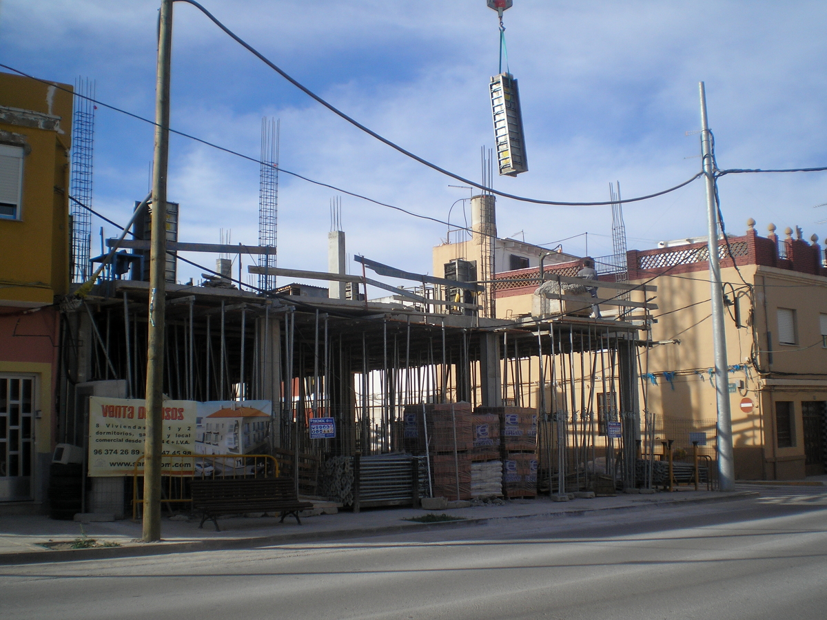 FASE CIMENTACION Y ESTRUTURA EDIFICIO 8 VIVIENDA EN MASAMAGRELL