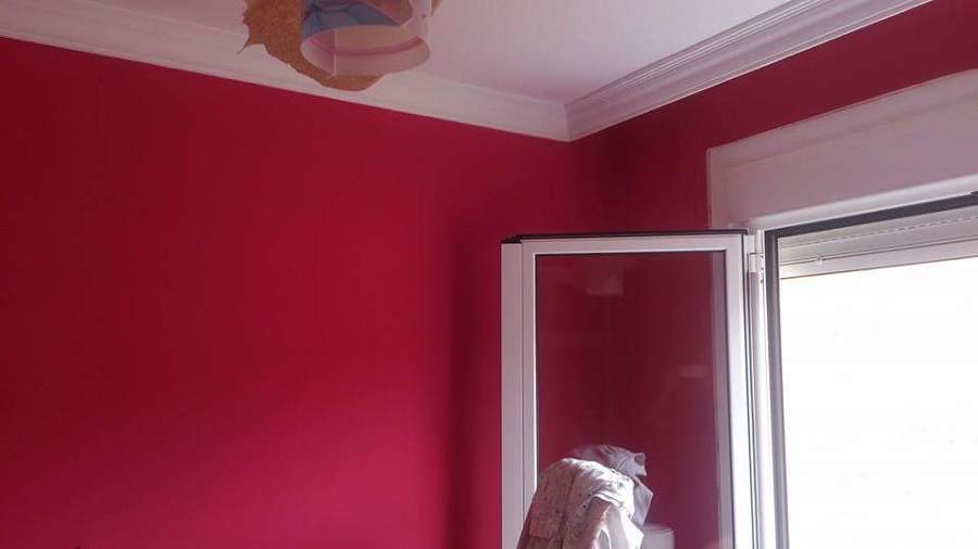 Pintura dormitorio color vivo