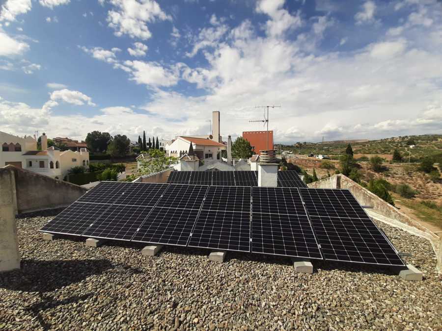 INSTALACIÓN FOTOVOLTAICA