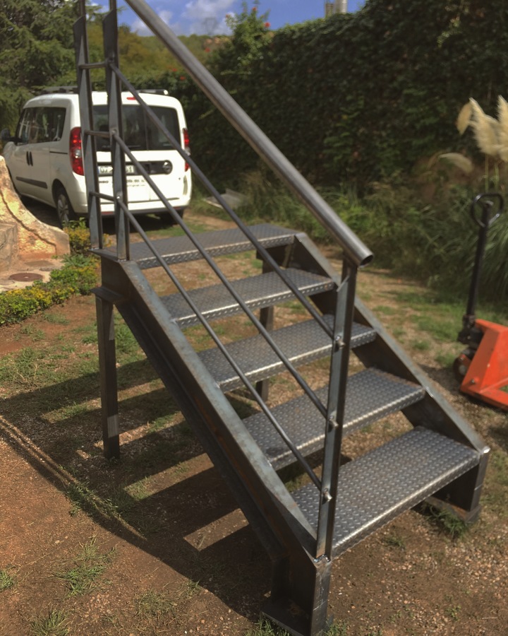 Escalera estación sants