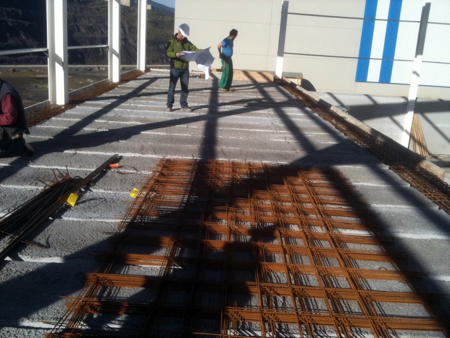 FORJADO DE HORMIGÓN CON PLACA PREFABRICADA