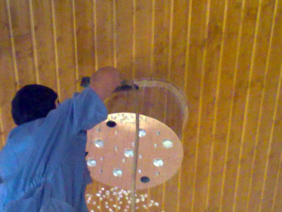 Forrando La lampara con madera igual que el techo