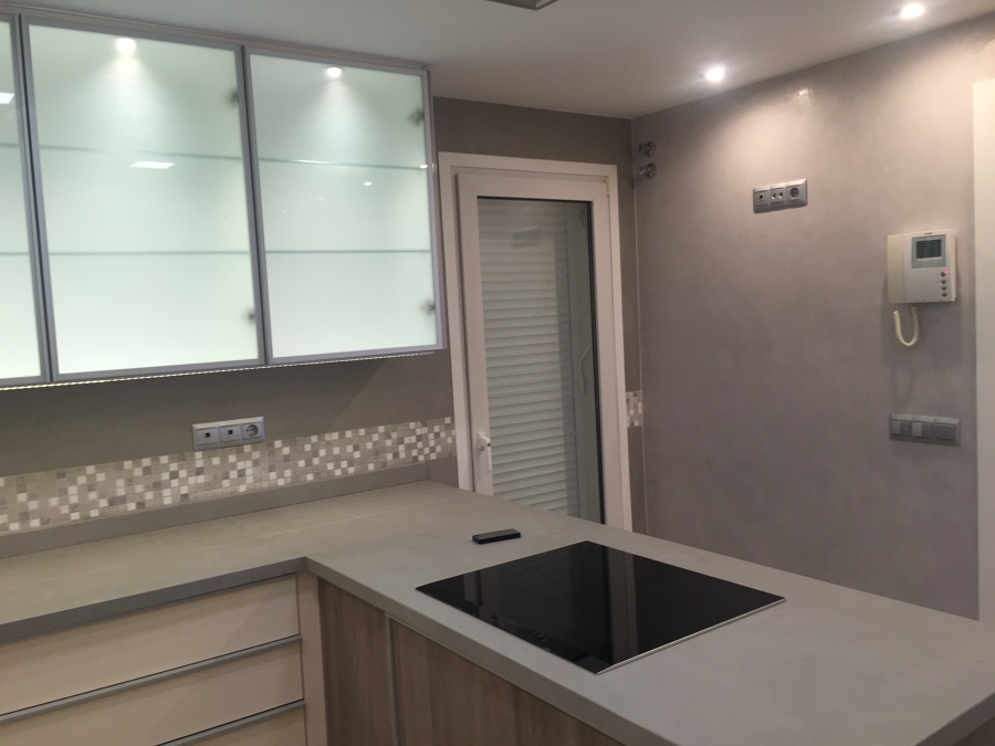 ENCIMERA DE INDUCCION