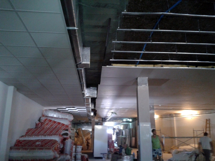 Insonorizacion supermercado DIA% en barbate