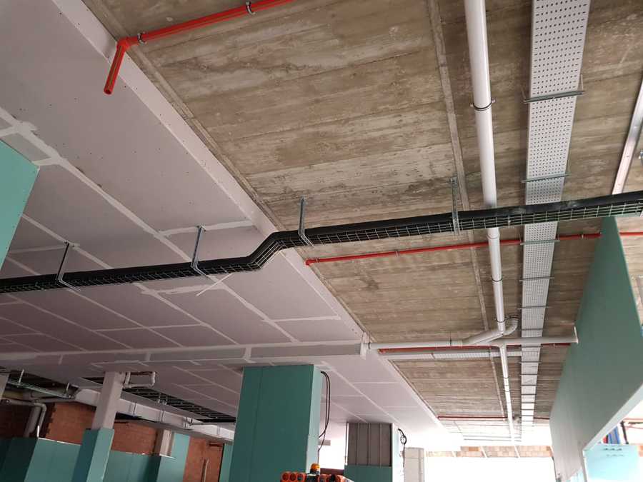 Instalaciones de electricidad y fontanería