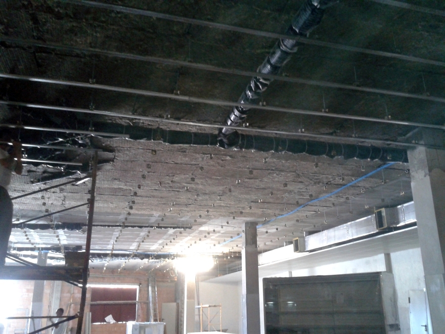 Insonorizacion supermercado DIA% en barbate