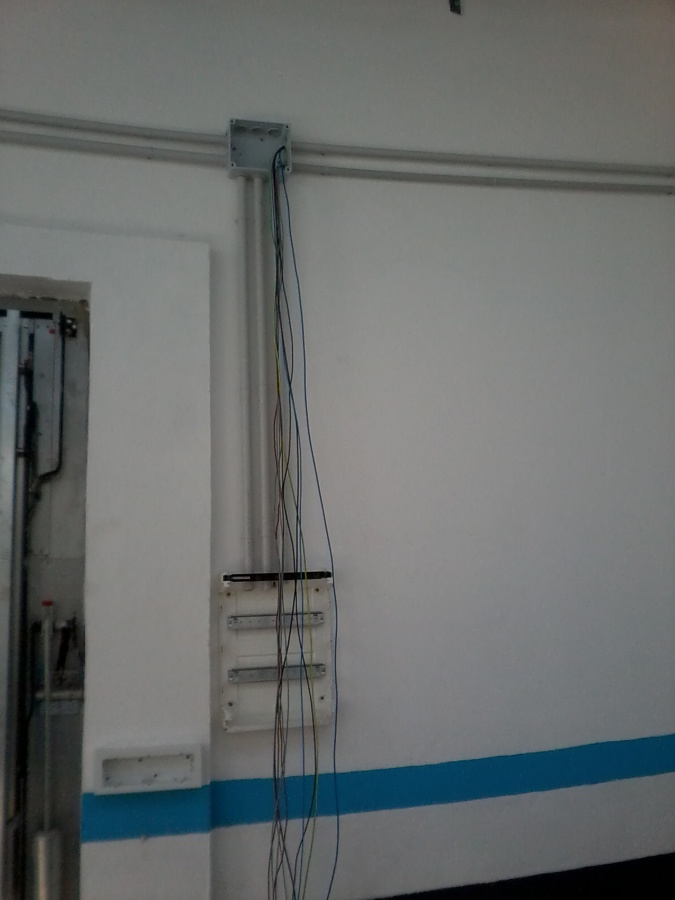 instalacion superficie con tubo h