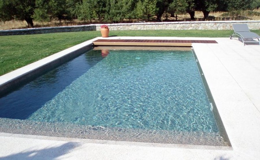 Piscina privada en Moralzarzal
