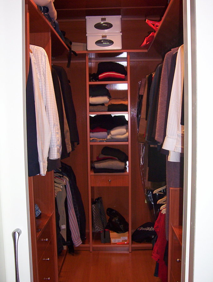 Vestidor Madera fabricado in situ