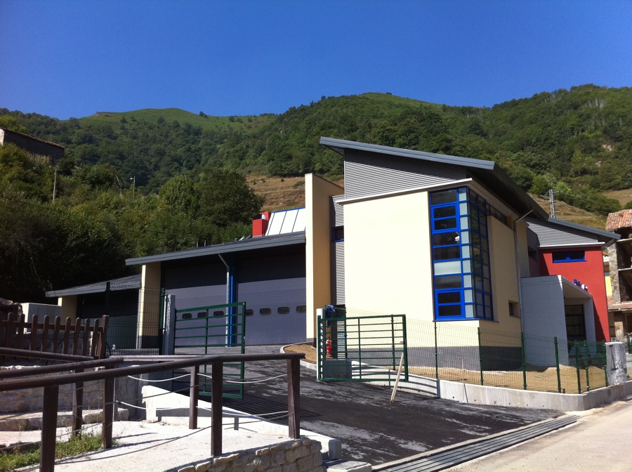 Parque estacional de Bomberos. Coballes. Concejo de Caso