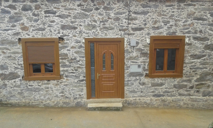 Ventanas de aluminio en lacado madera