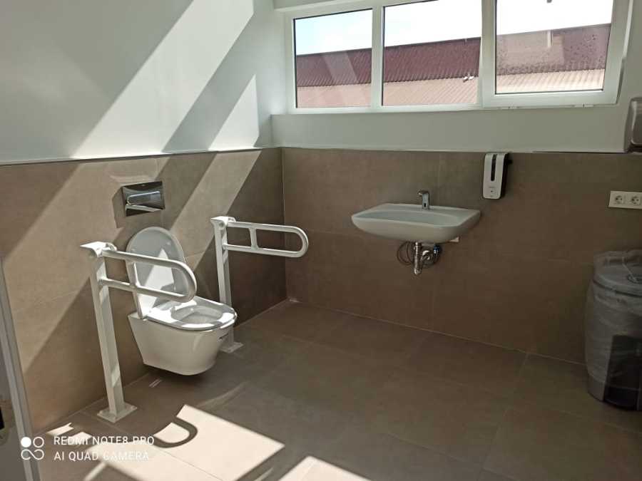 instalación sanitarios, baños discapacitados